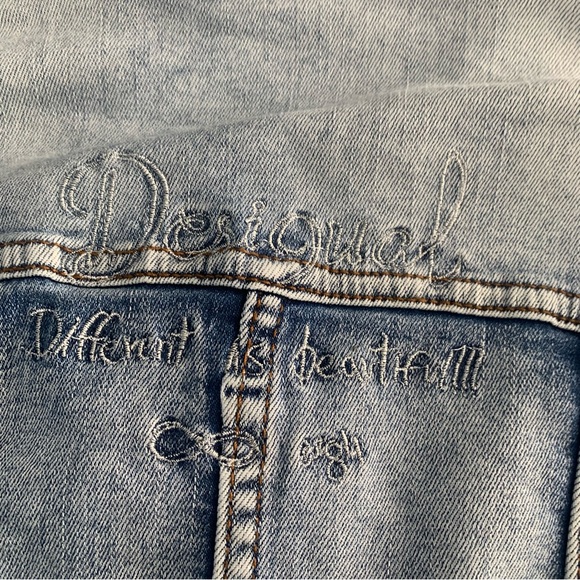 Desigual Denim Jacket Sz 34 Women Embellished Sequin Floral Knit Sleeves - Picture 7 of 11